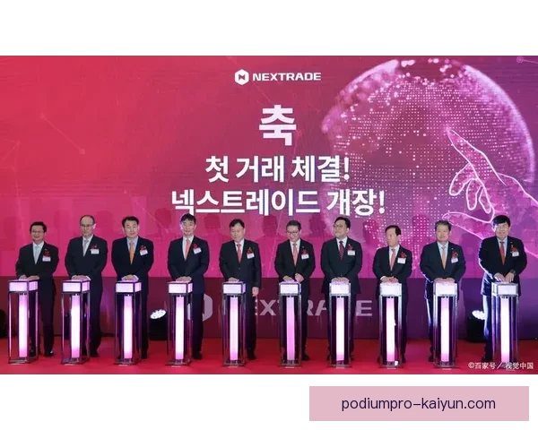 奥格斯堡锋线表现稳健，持续引发外界关注与期待